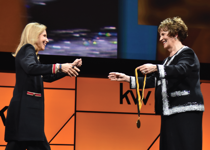 DK-award-2-01.png